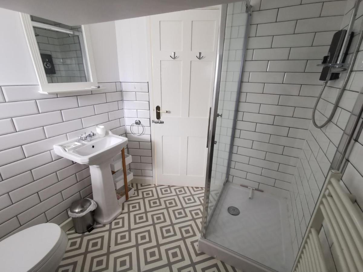 Eldon Row - Stylish Character Apartments - Central Location 1 & 2 Bed Available Dolgellau Esterno foto